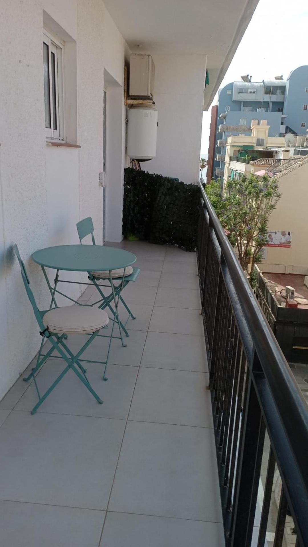 Maestro Concepcion Guidet Apartment ฟูเอนฮิโรลา ห้อง รูปภาพ